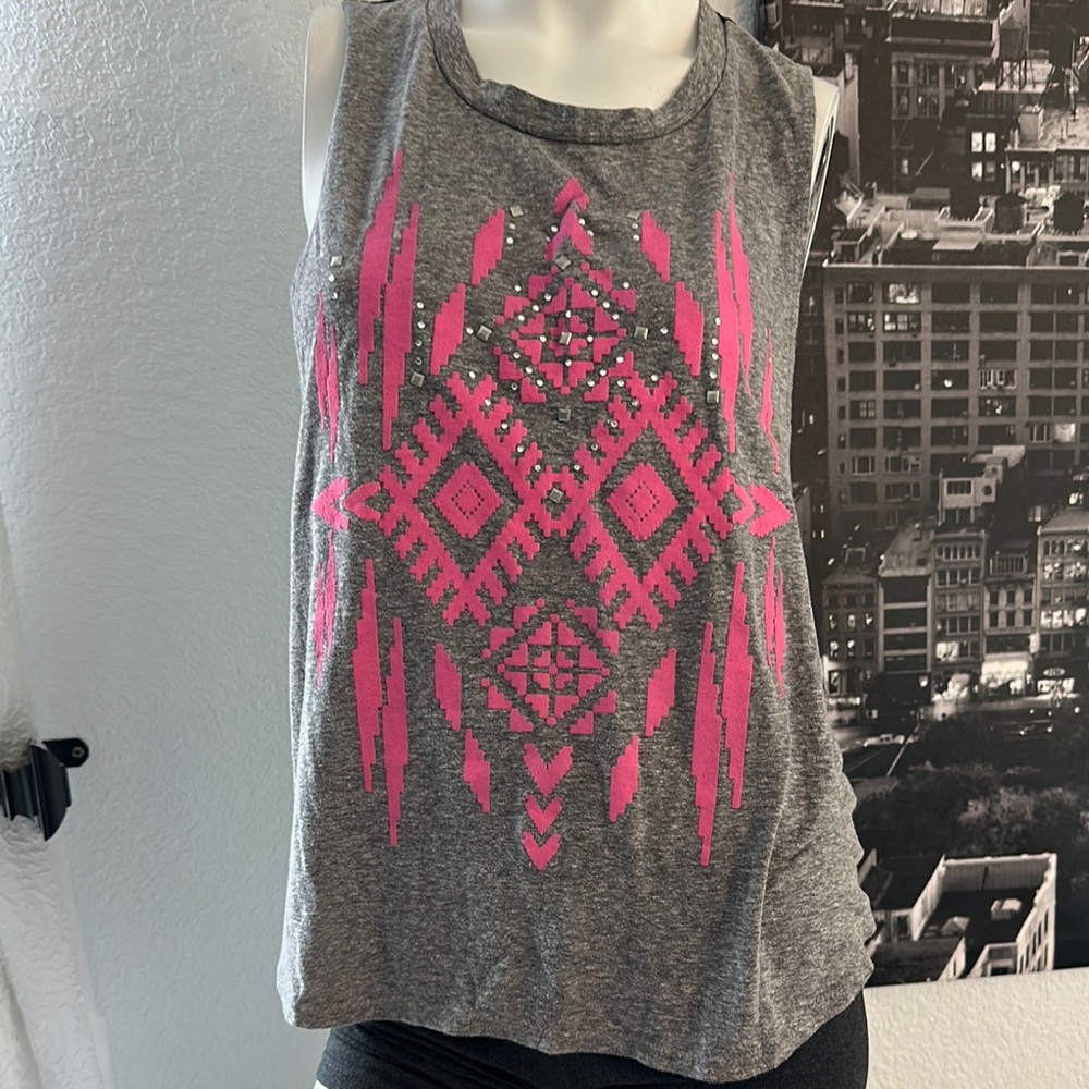 Love J Gray Tank Top with Pink Geometric Pattern